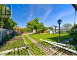 6 Evernby Boulevard, Toronto, ON M9R3G8 Photo 35