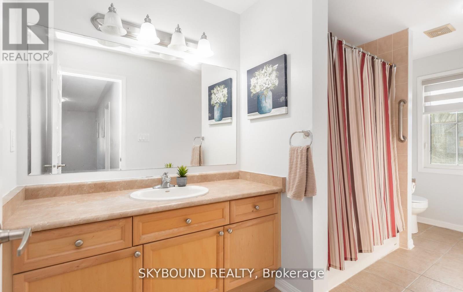 308 MCDOUGALL CROSS - Image 32