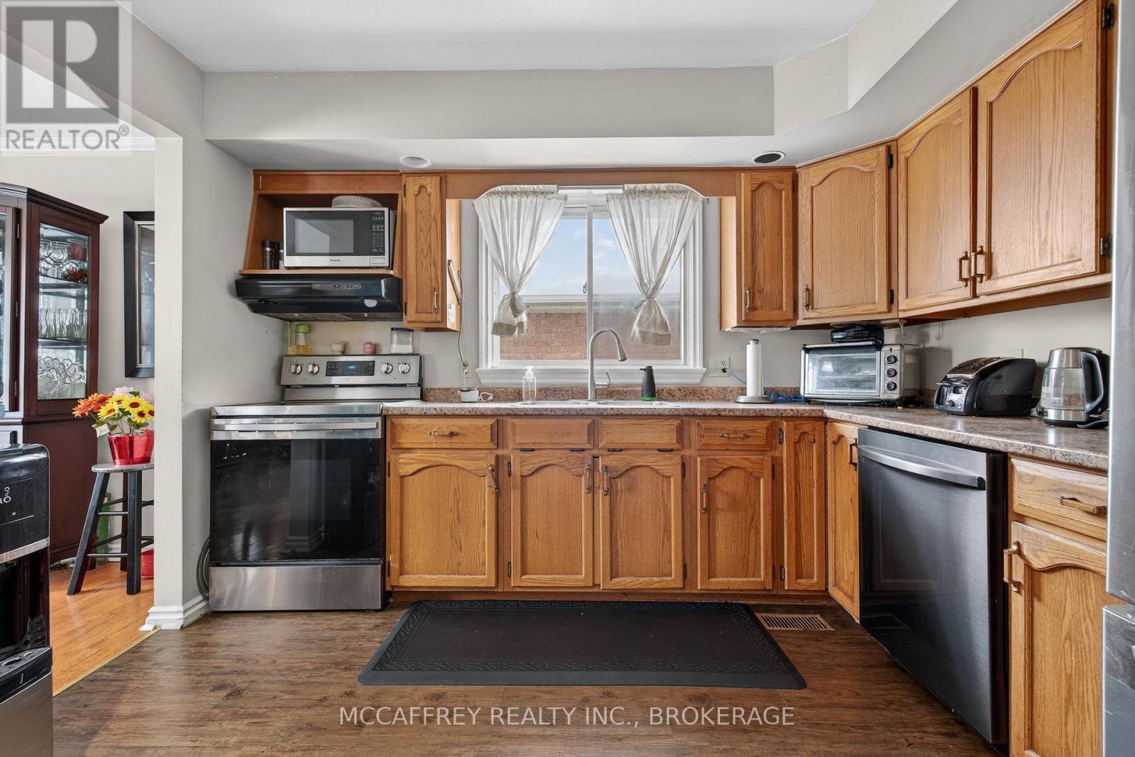 1311 CUTHBERTSON AVENUE - Image 11