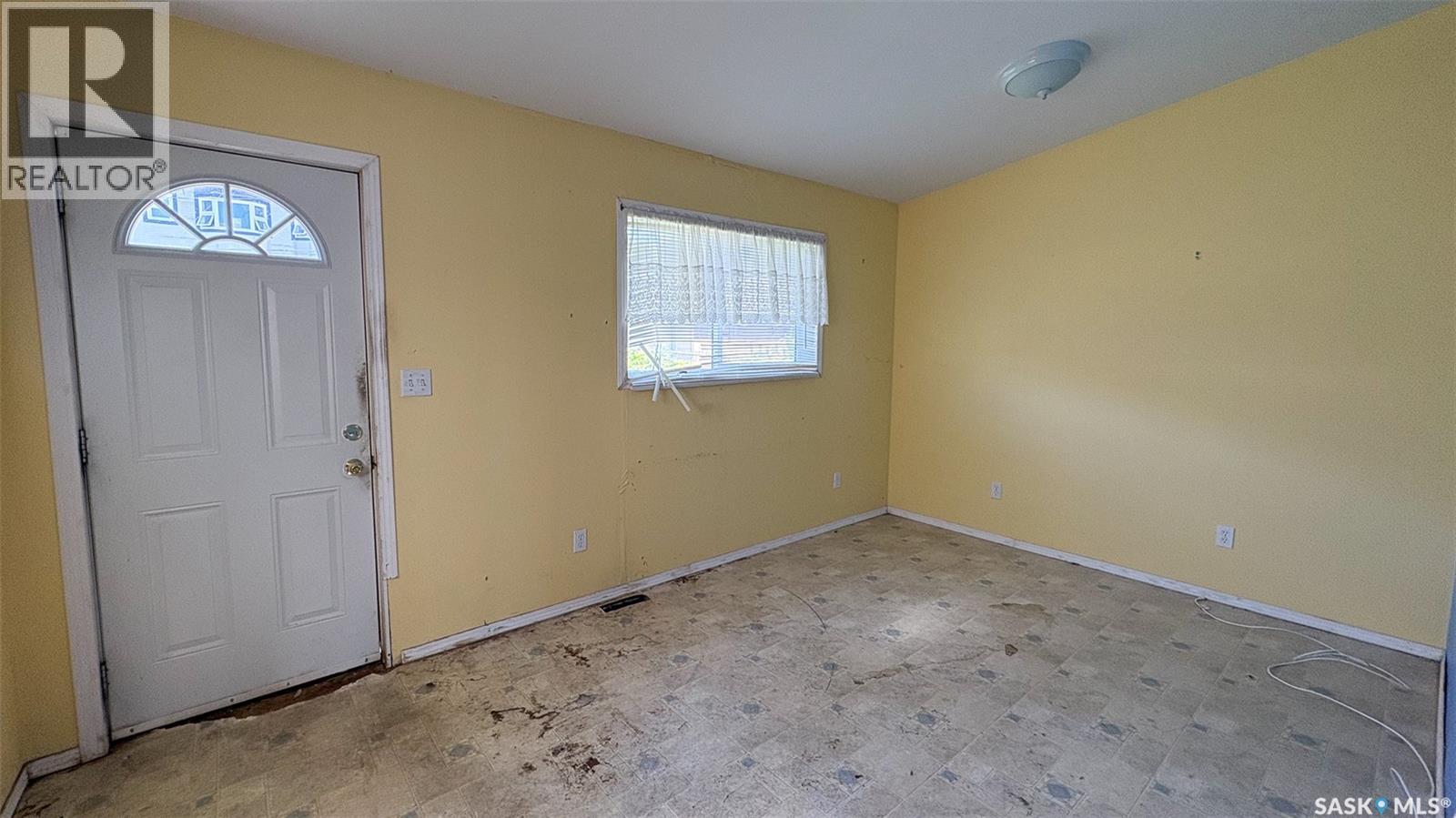 1310 Angus STREET - 10