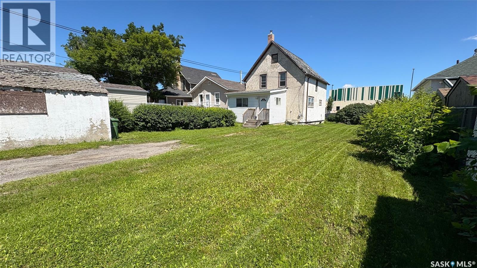 1310 ANGUS STREET — photo 24