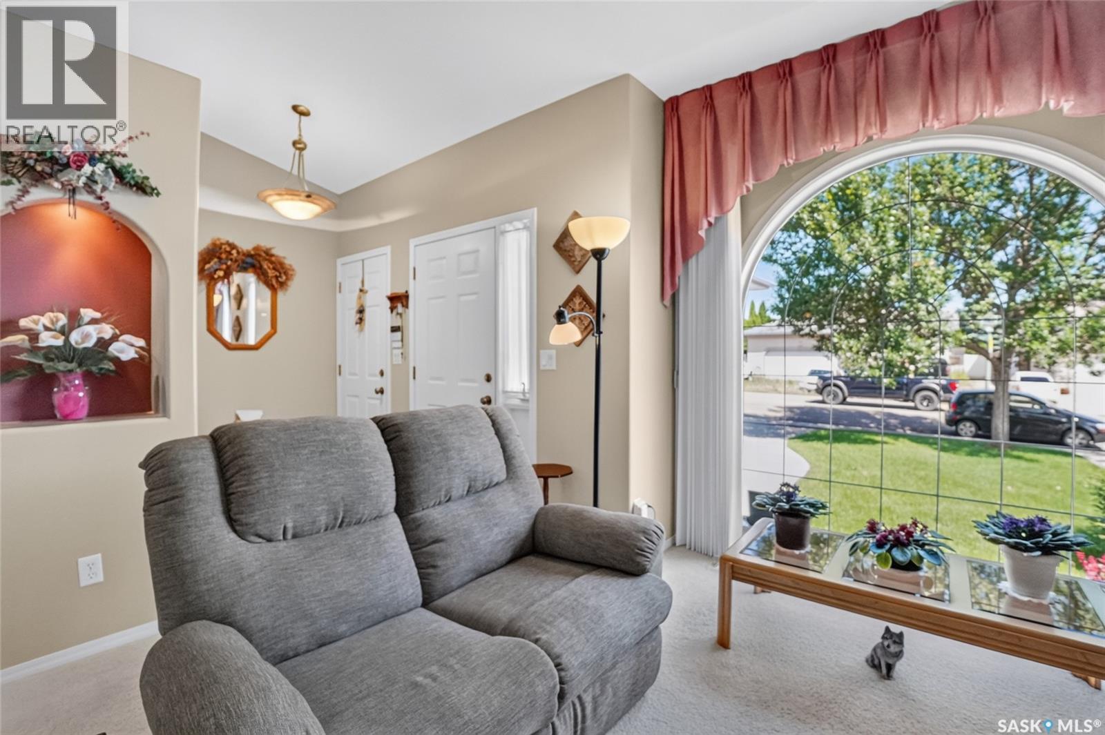 307 Sumner LANE - 11