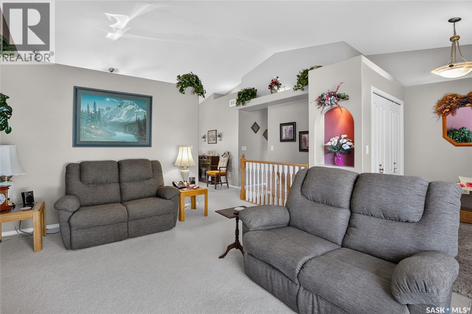 307 Sumner LANE - 13