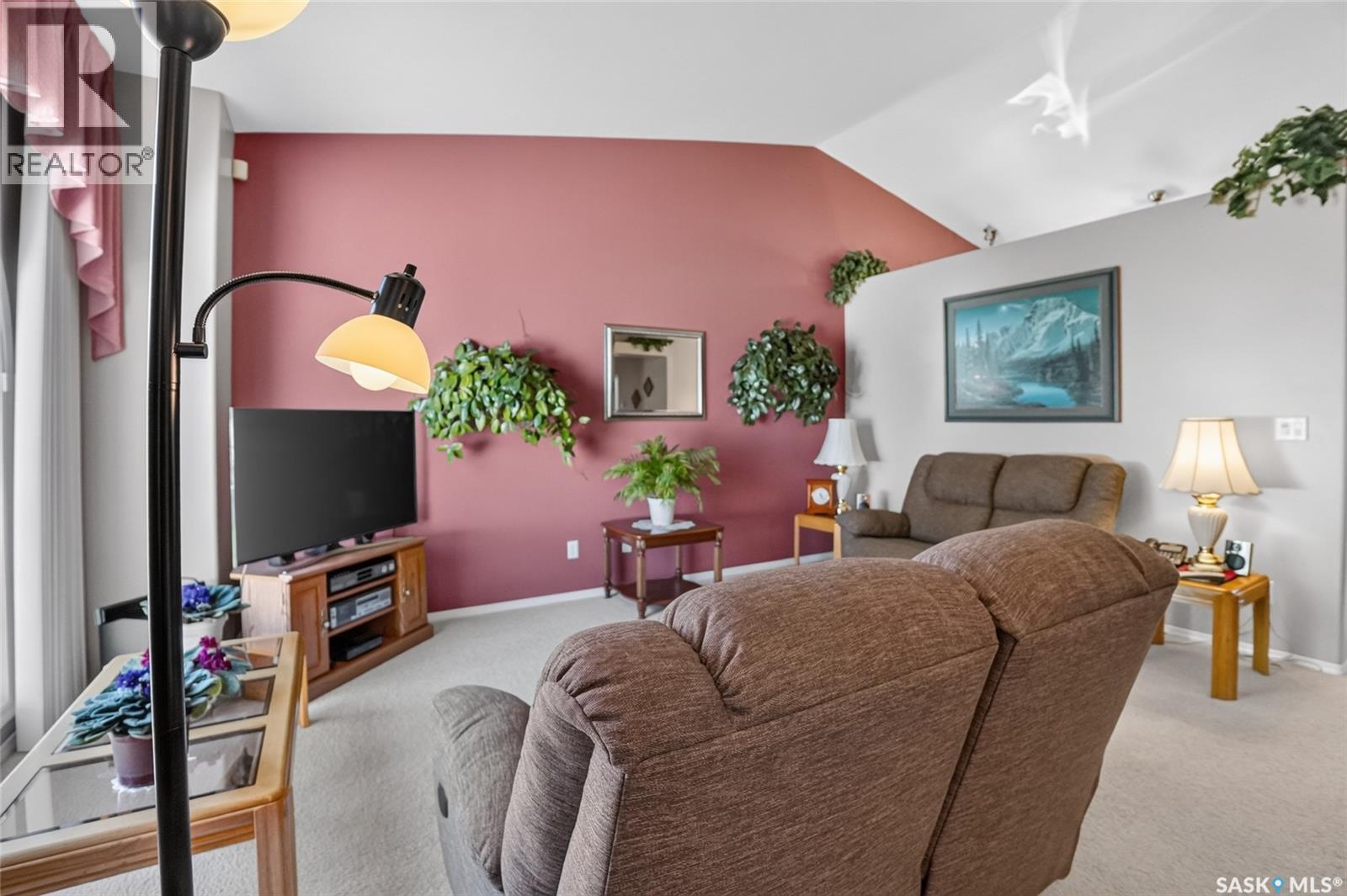307 Sumner LANE - 15