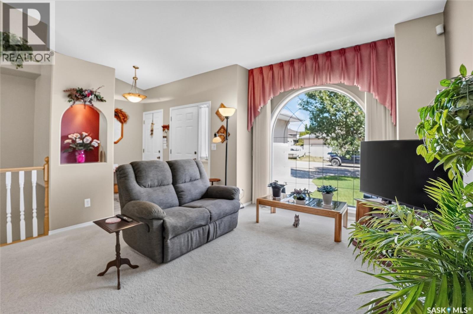307 Sumner LANE - 17