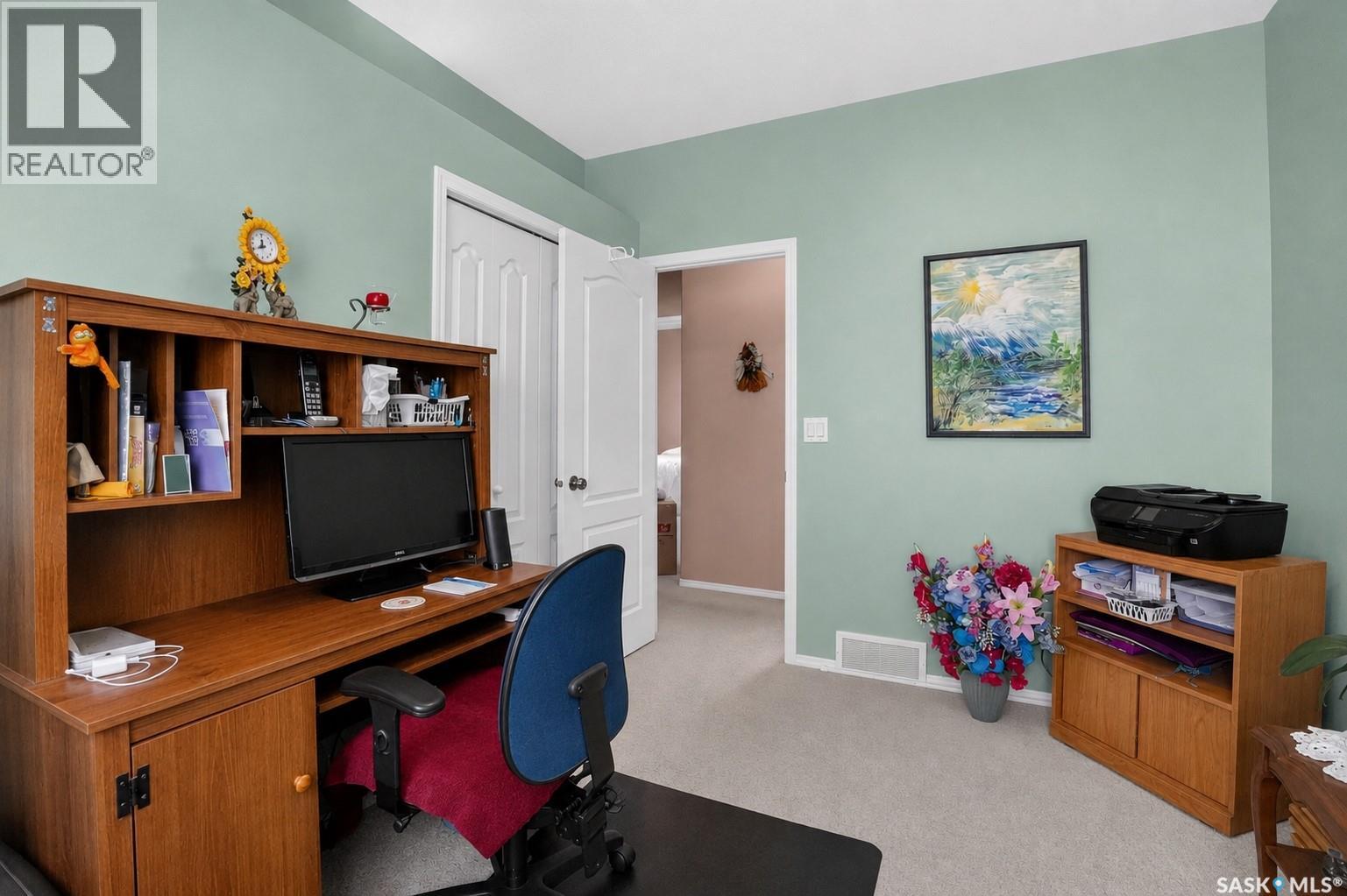 307 Sumner LANE - 20