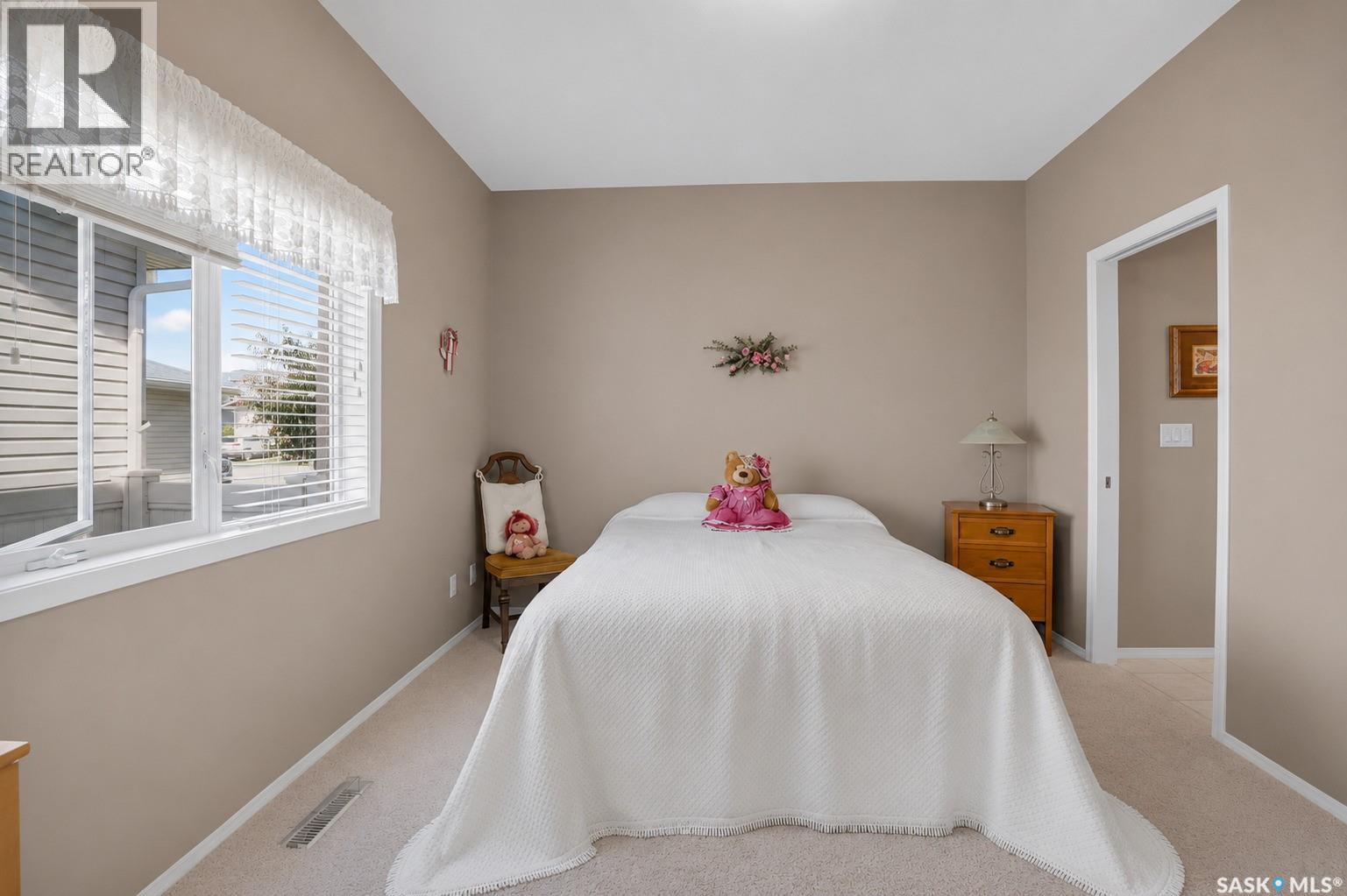 307 Sumner LANE - 24