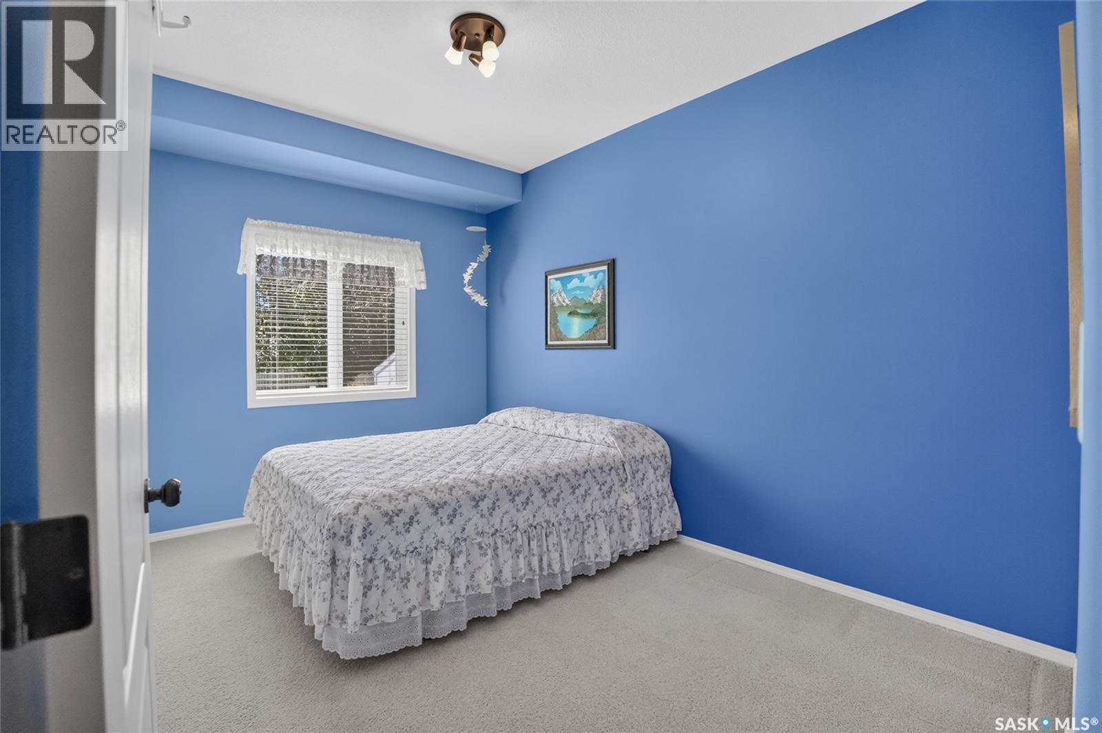 307 Sumner LANE - 30