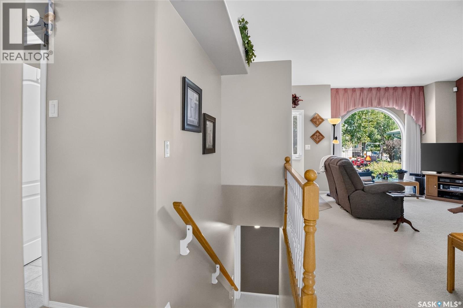 307 Sumner LANE - 36