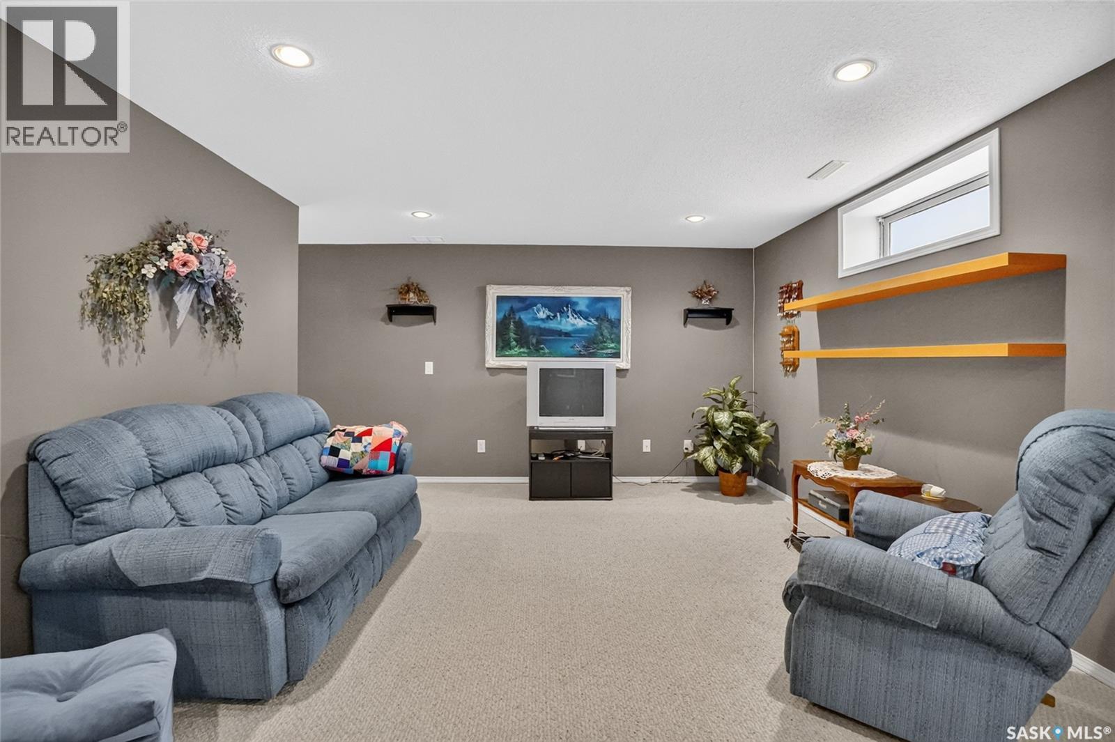 307 Sumner LANE - 39