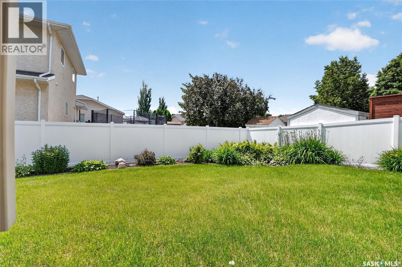 307 Sumner LANE - 50