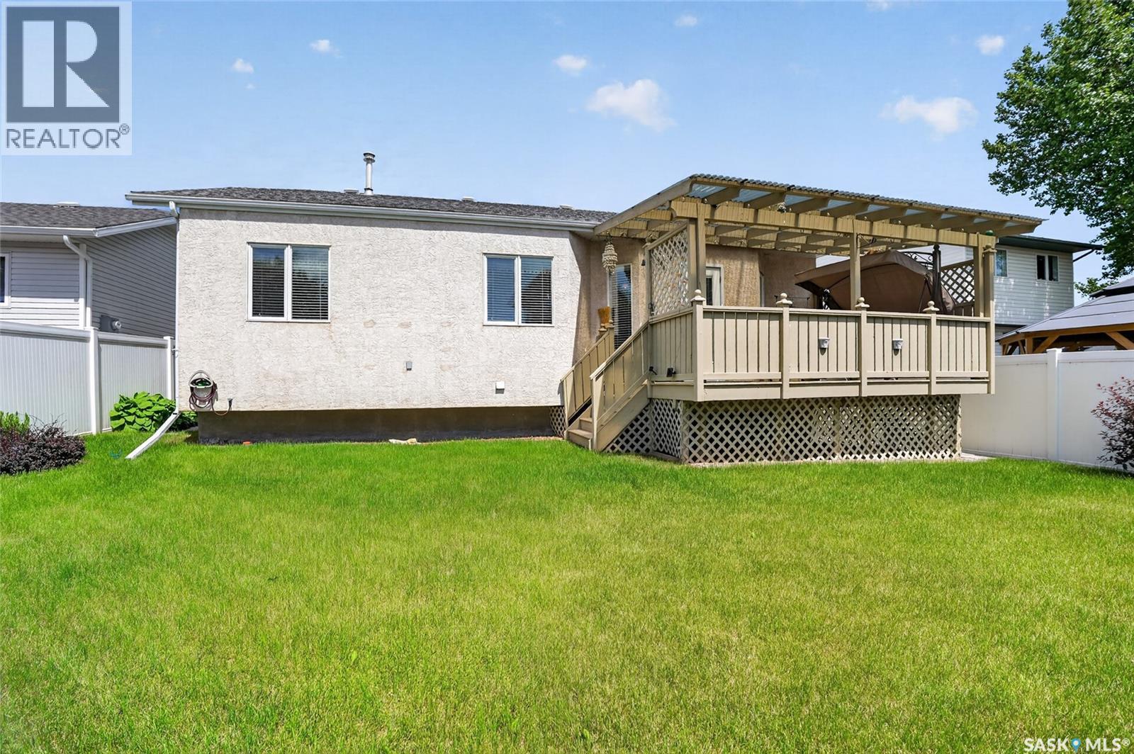 307 Sumner LANE - 51