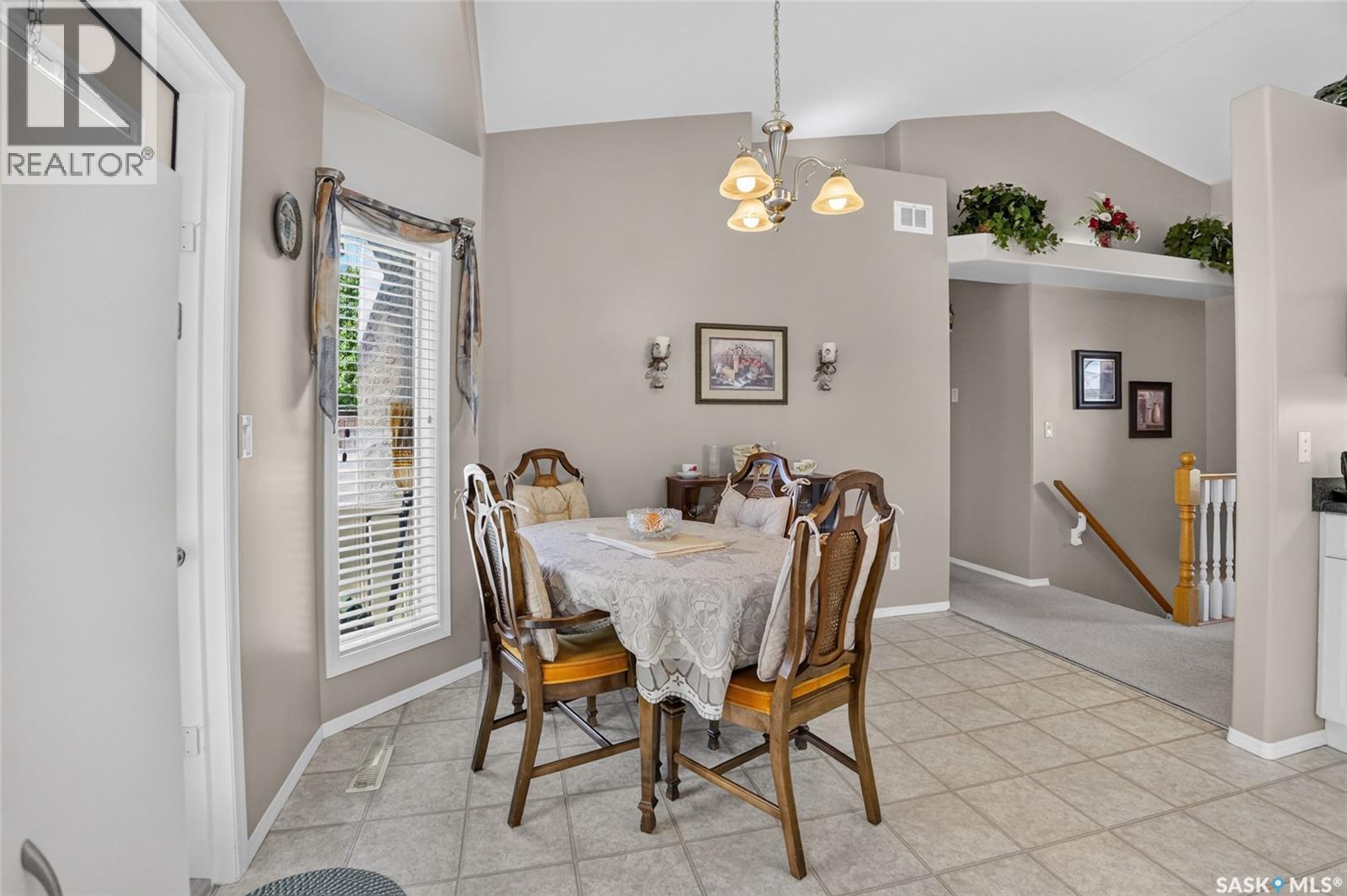 307 Sumner LANE - 6