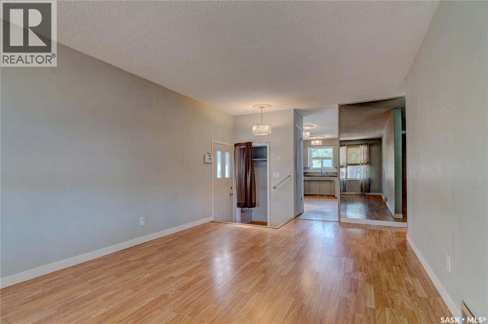 119 Bothwell CRESCENT - 10