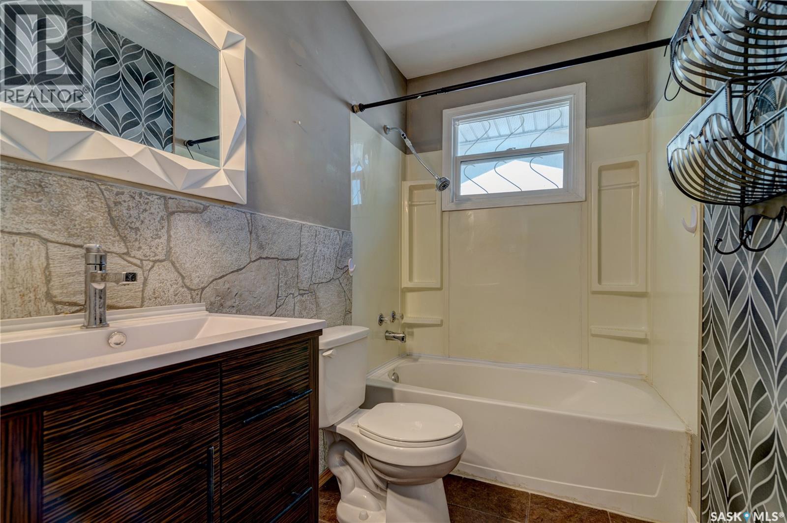 119 Bothwell CRESCENT - 18