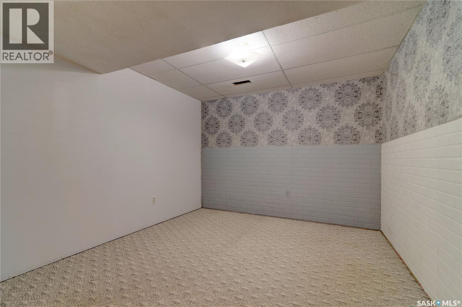 119 Bothwell CRESCENT - 28