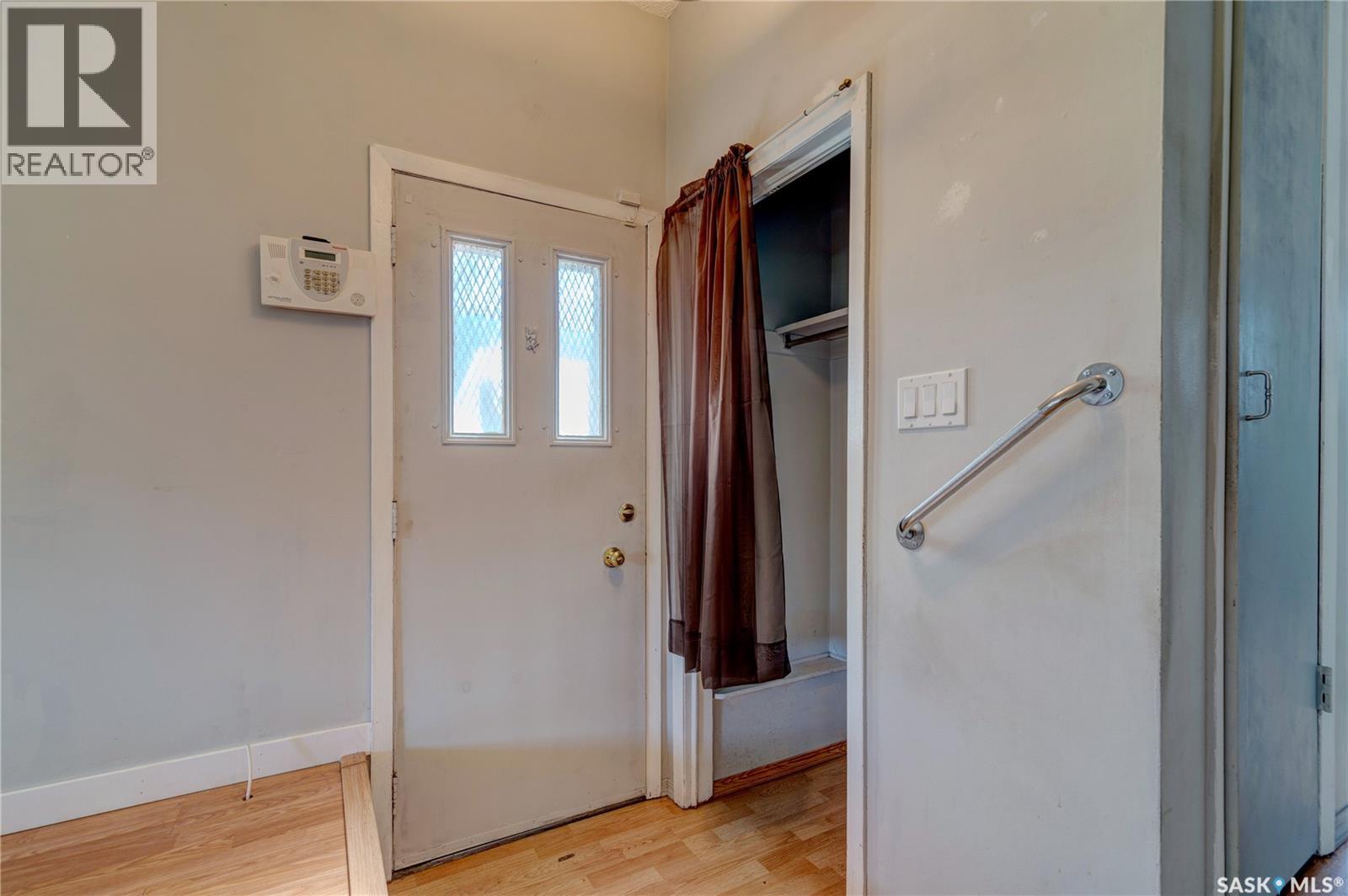119 Bothwell CRESCENT - 5
