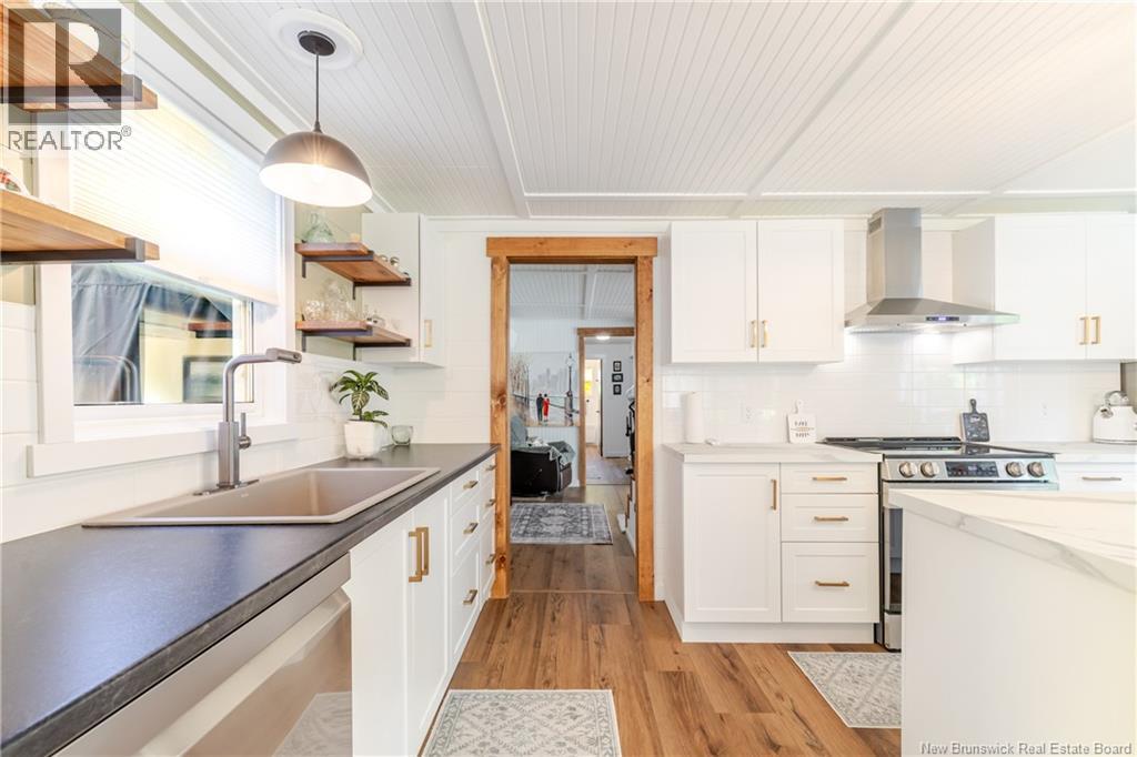 26 Tracy Street - Image 12