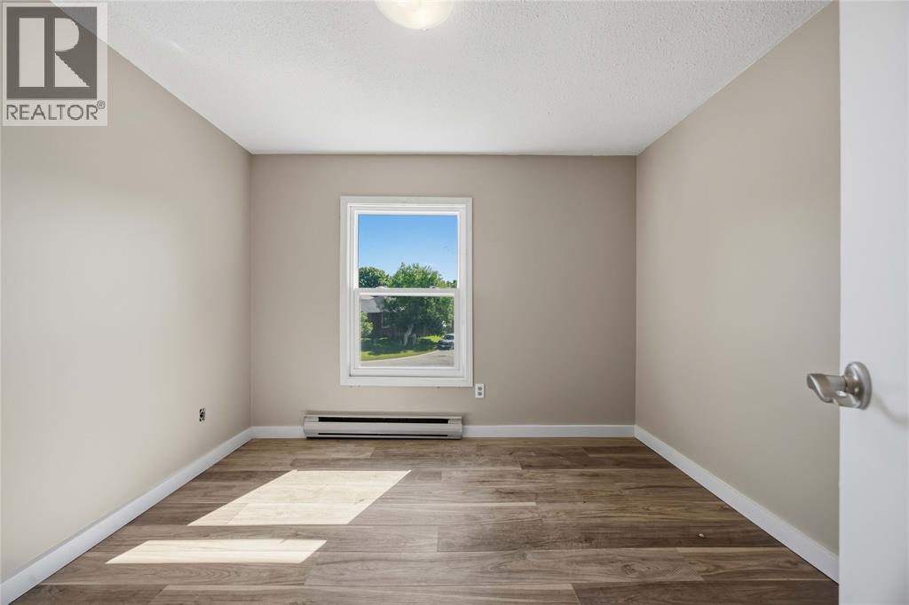 1239 NOTTINGHAM DRIVE - 22
