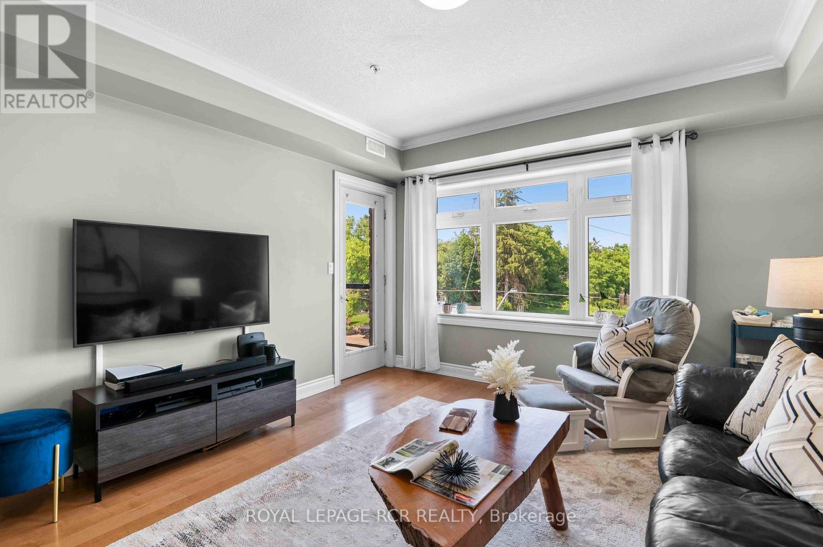 #307 245 SCOTLAND STREET - 16