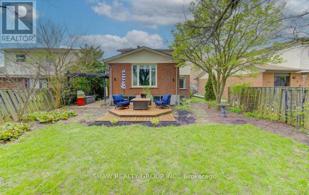 108 CLEARWATER CRESCENT - Image 44