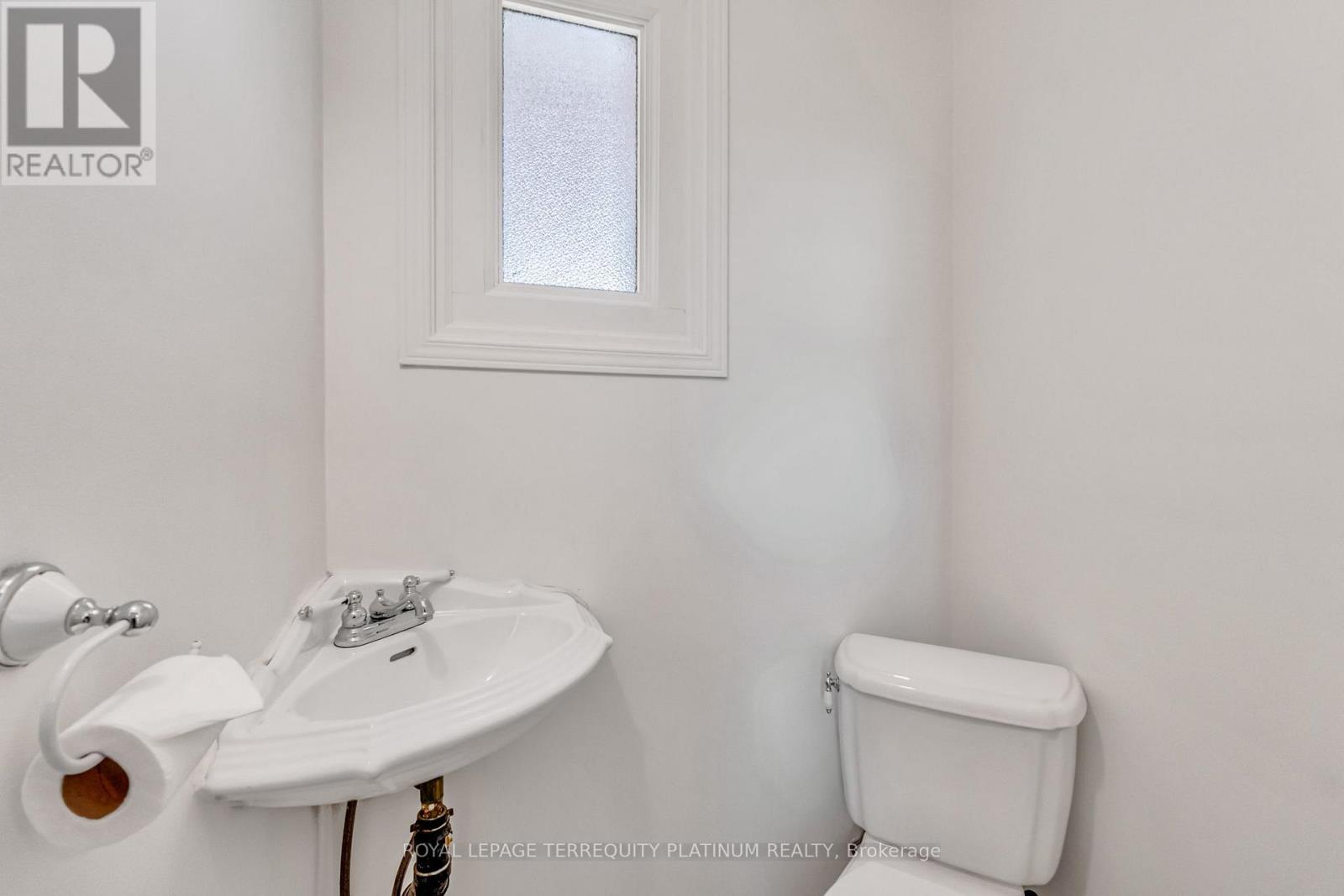 10 LOCARNO AVENUE - 19