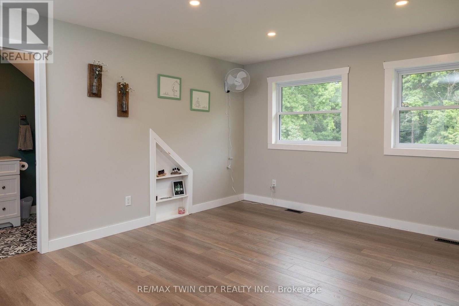54 FIFTH CONCESSION ROAD - 25
