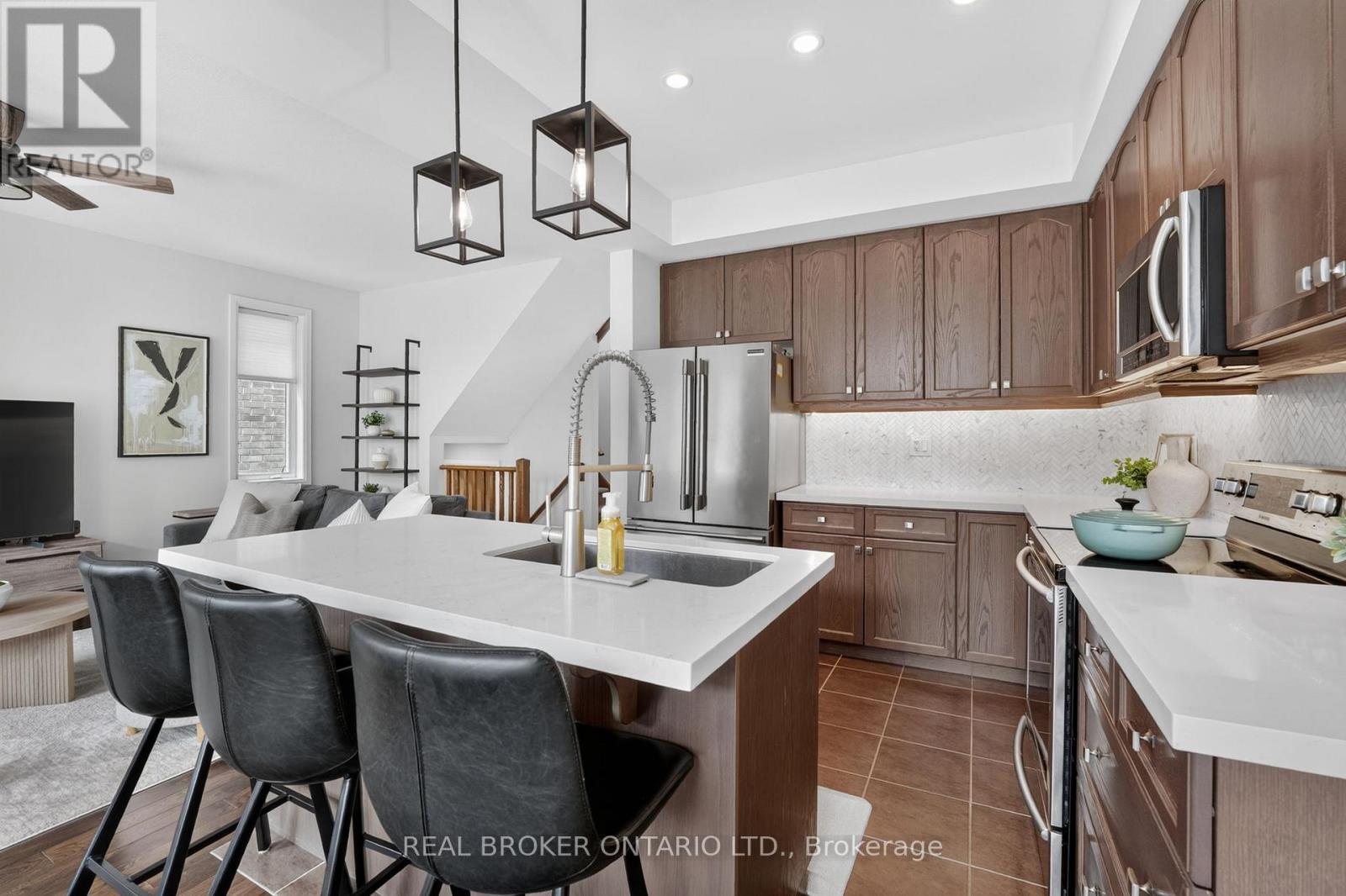 14 HARLEY LANE - Image 10
