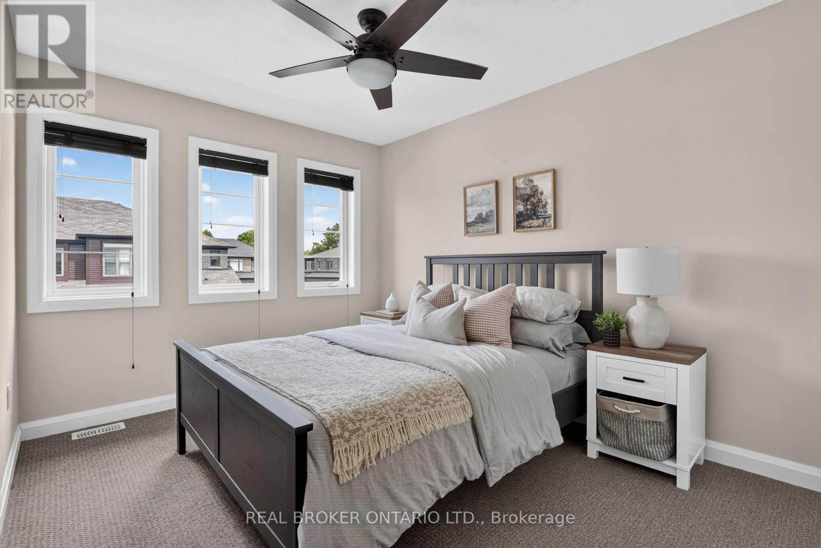 14 HARLEY LANE - Image 24