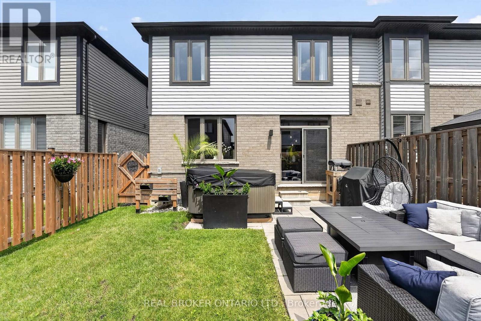 14 HARLEY LANE - Image 42