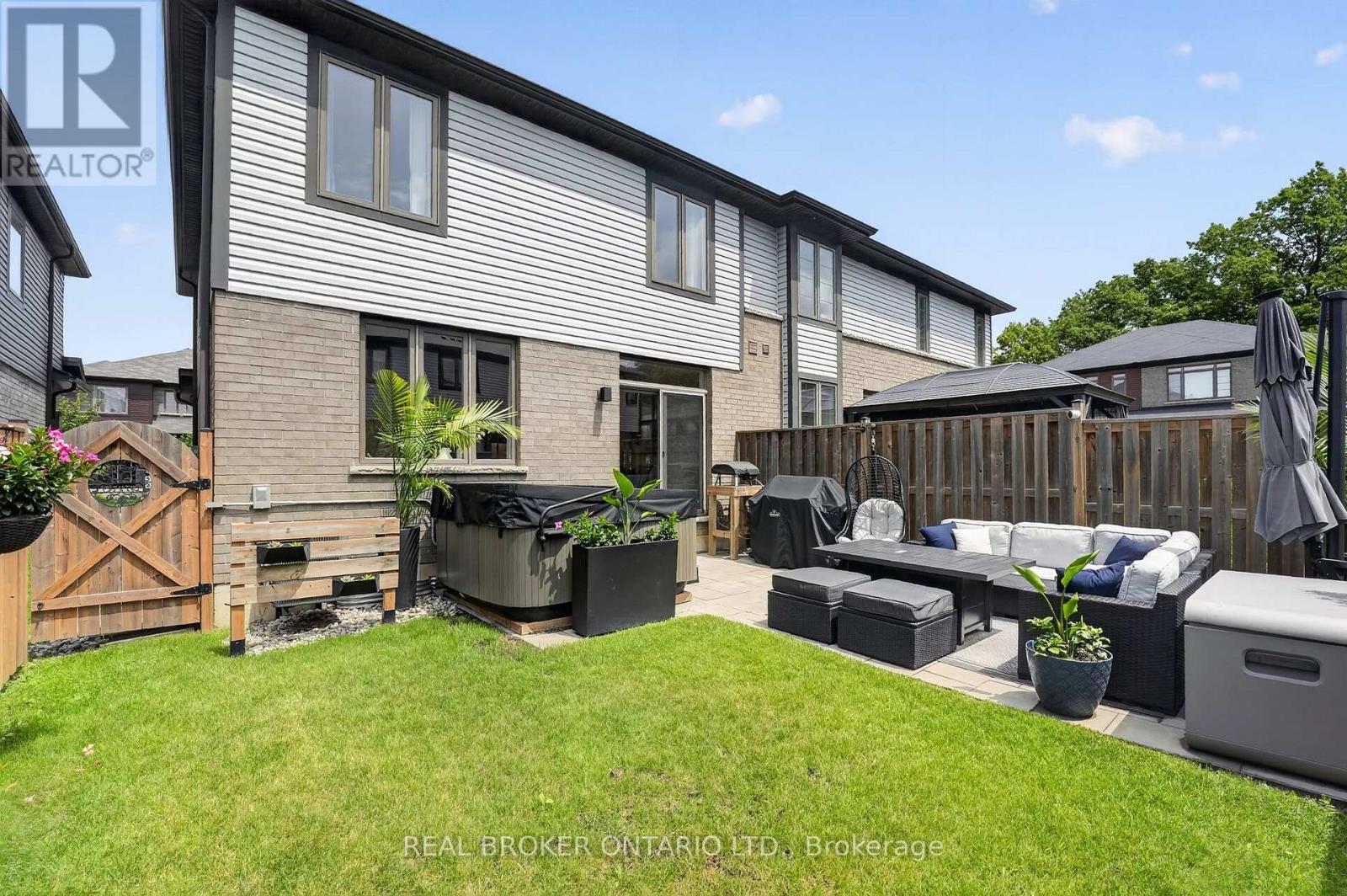 14 HARLEY LANE - Image 48