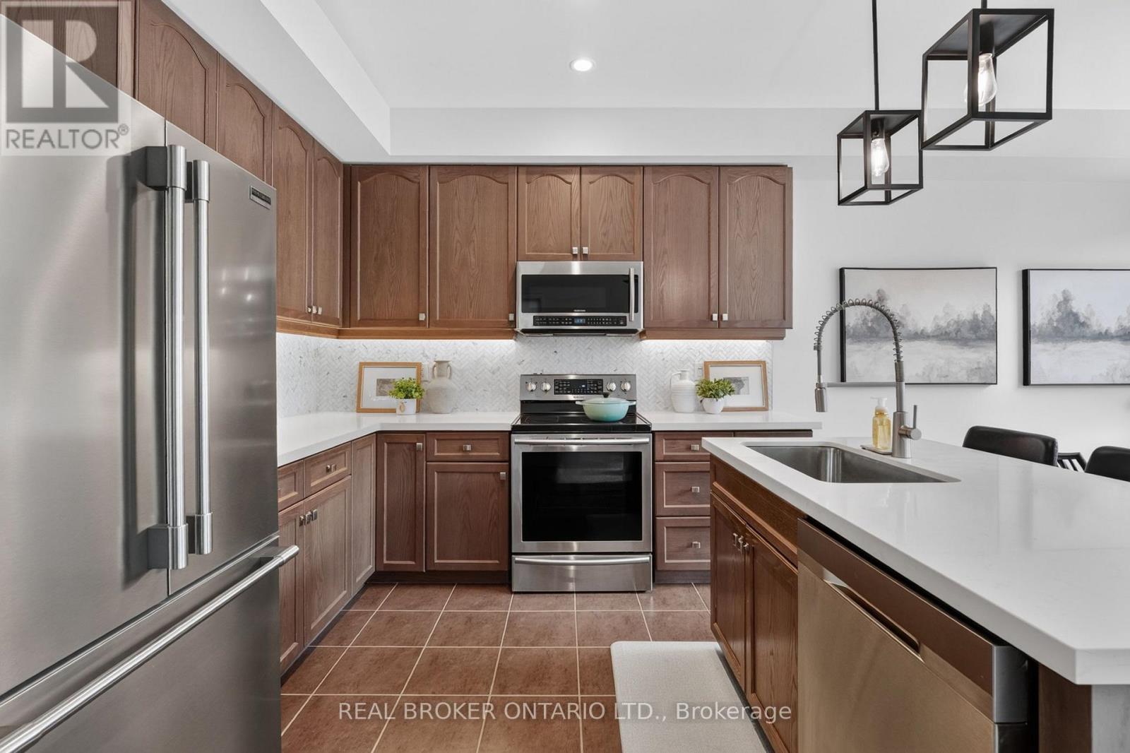 14 HARLEY LANE - Image 8