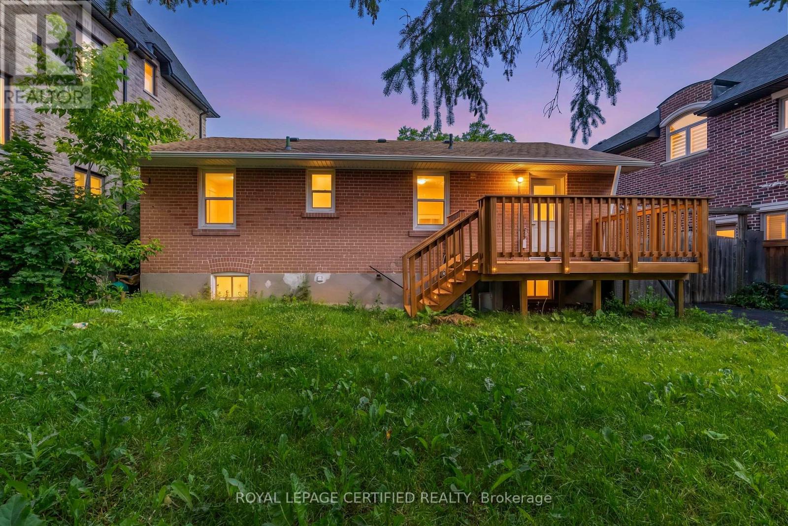 448 FERNLEIGH CIRCLE S - Image 40