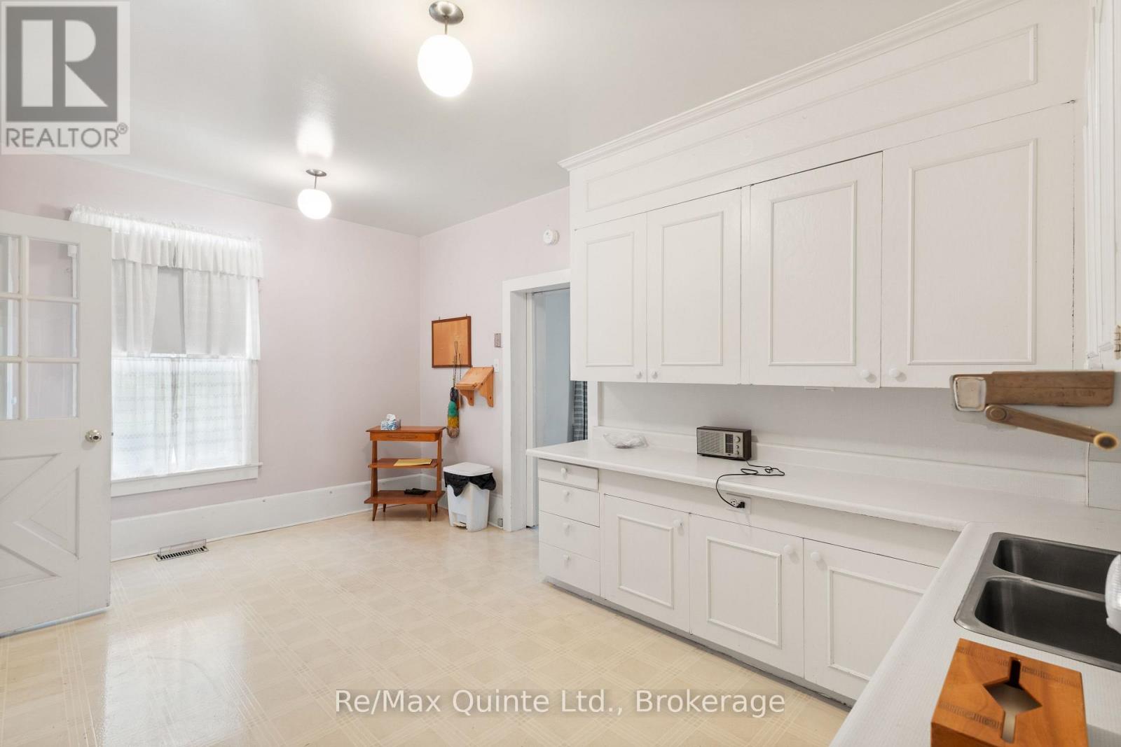 15064 TELEPHONE ROAD - Image 20