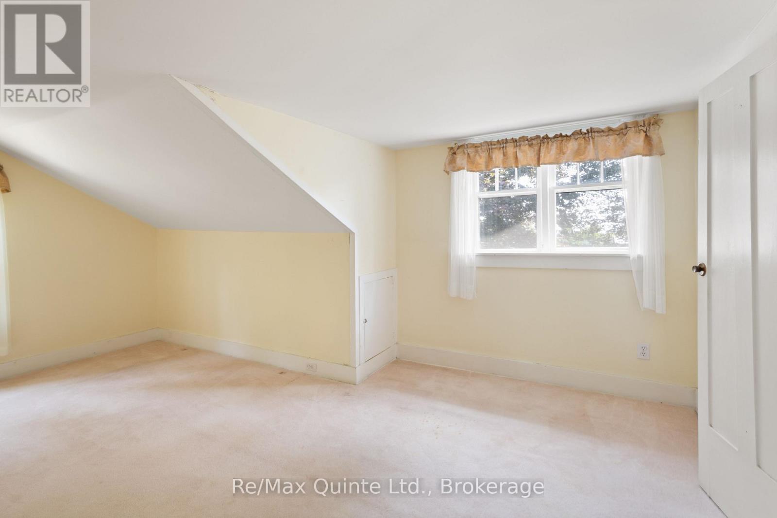 15064 TELEPHONE ROAD - Image 32