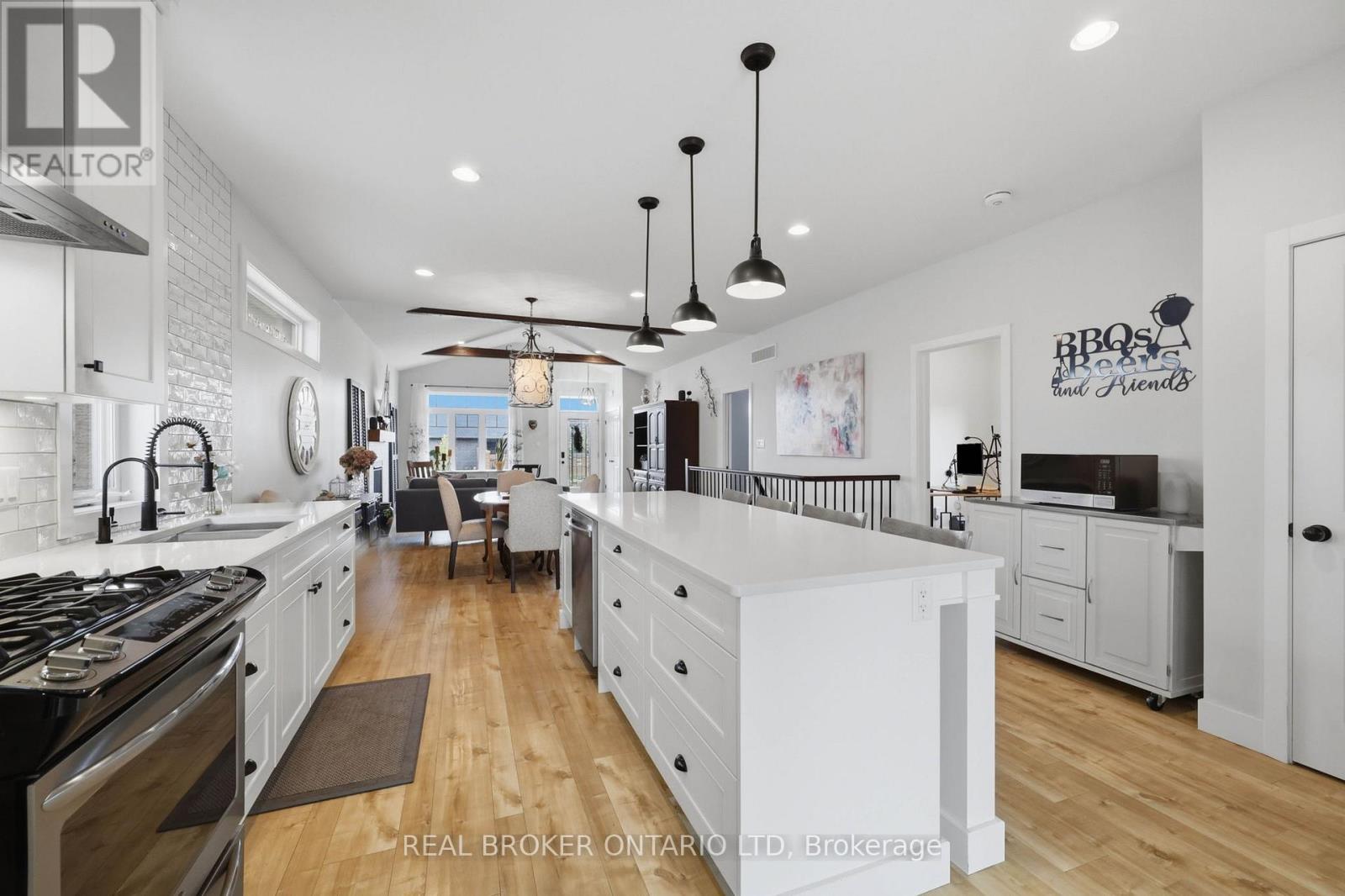 4 DORAL COURT - Image 12