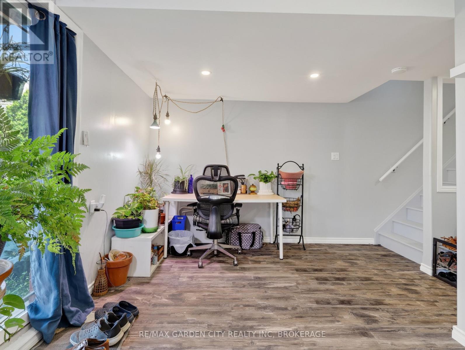 91 WILLOW LANE - 22