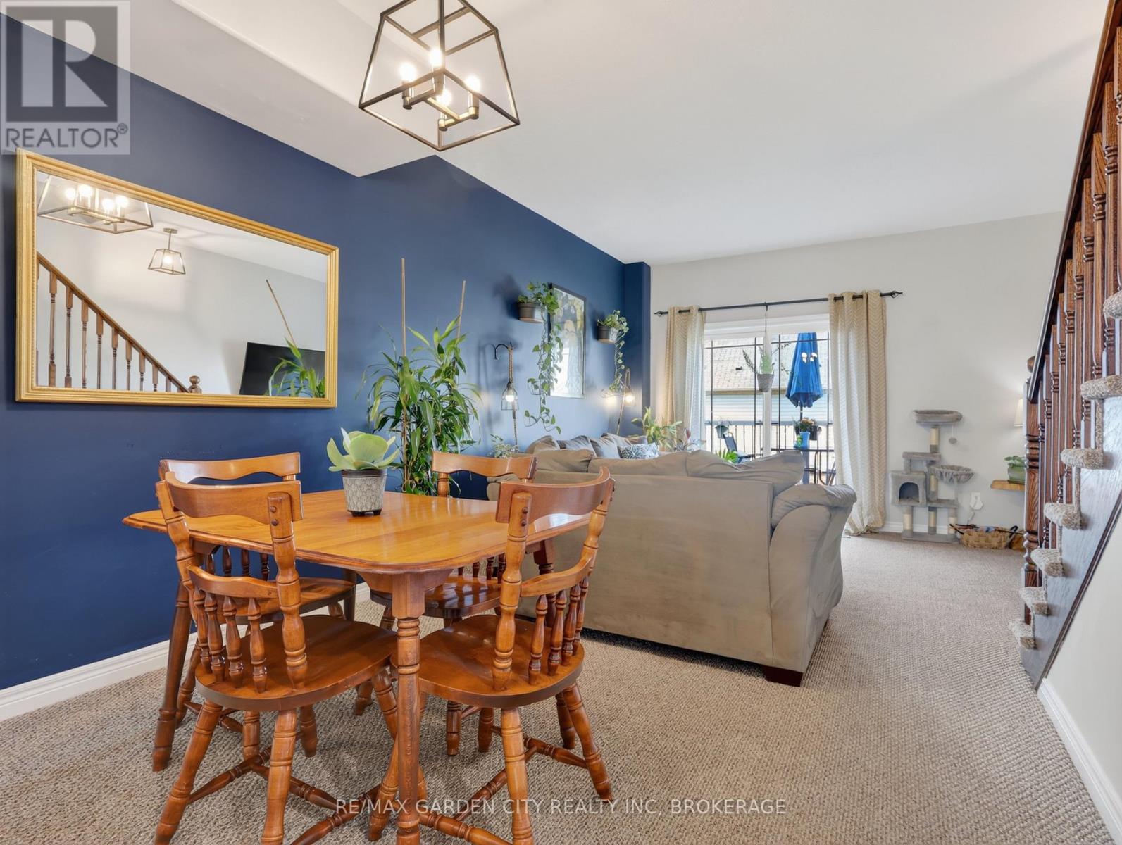 91 WILLOW LANE - 11