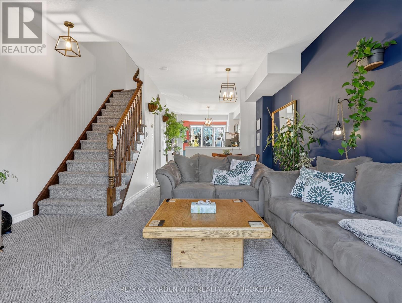 91 WILLOW LANE - 17