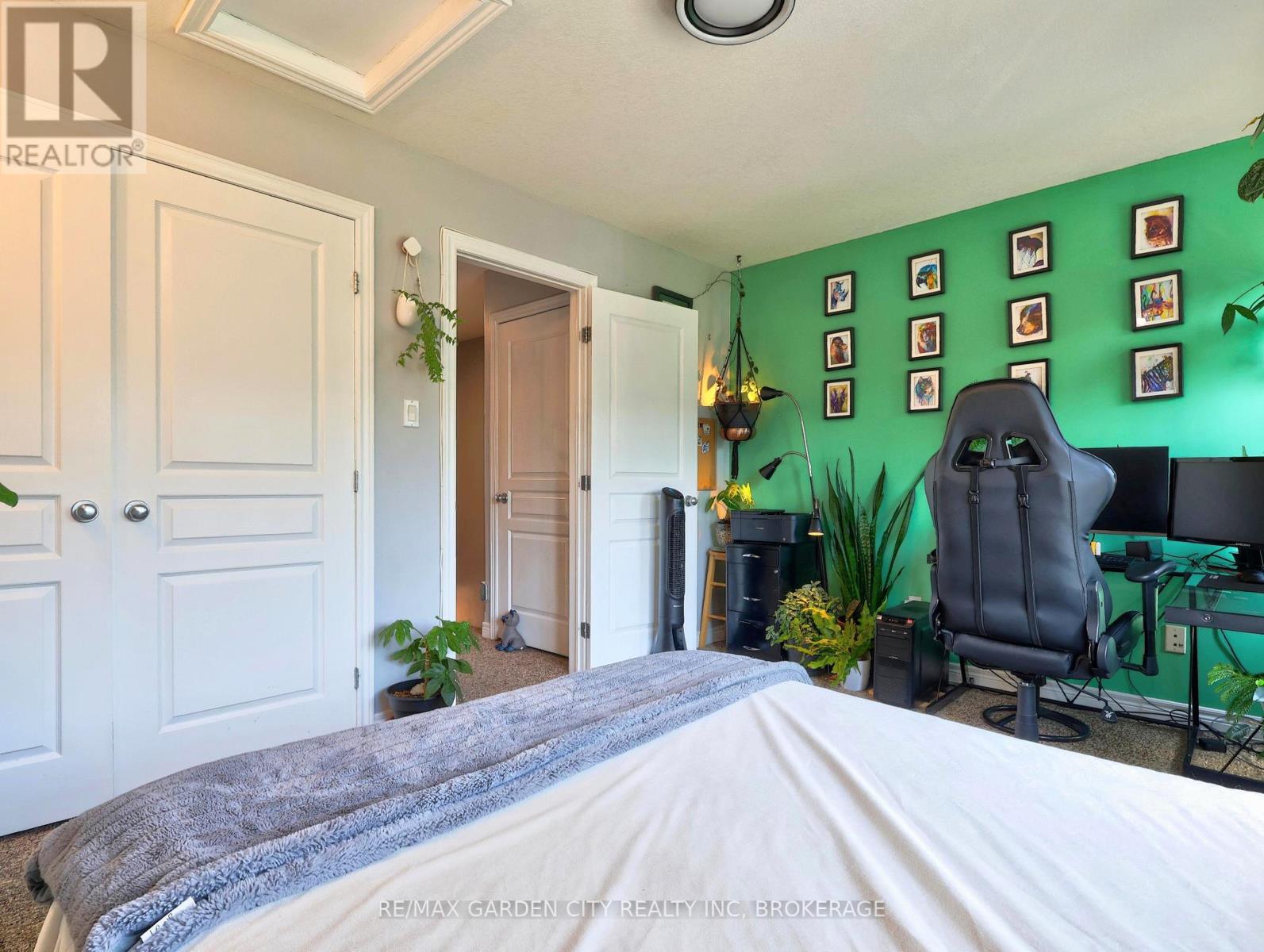 91 WILLOW LANE - 32