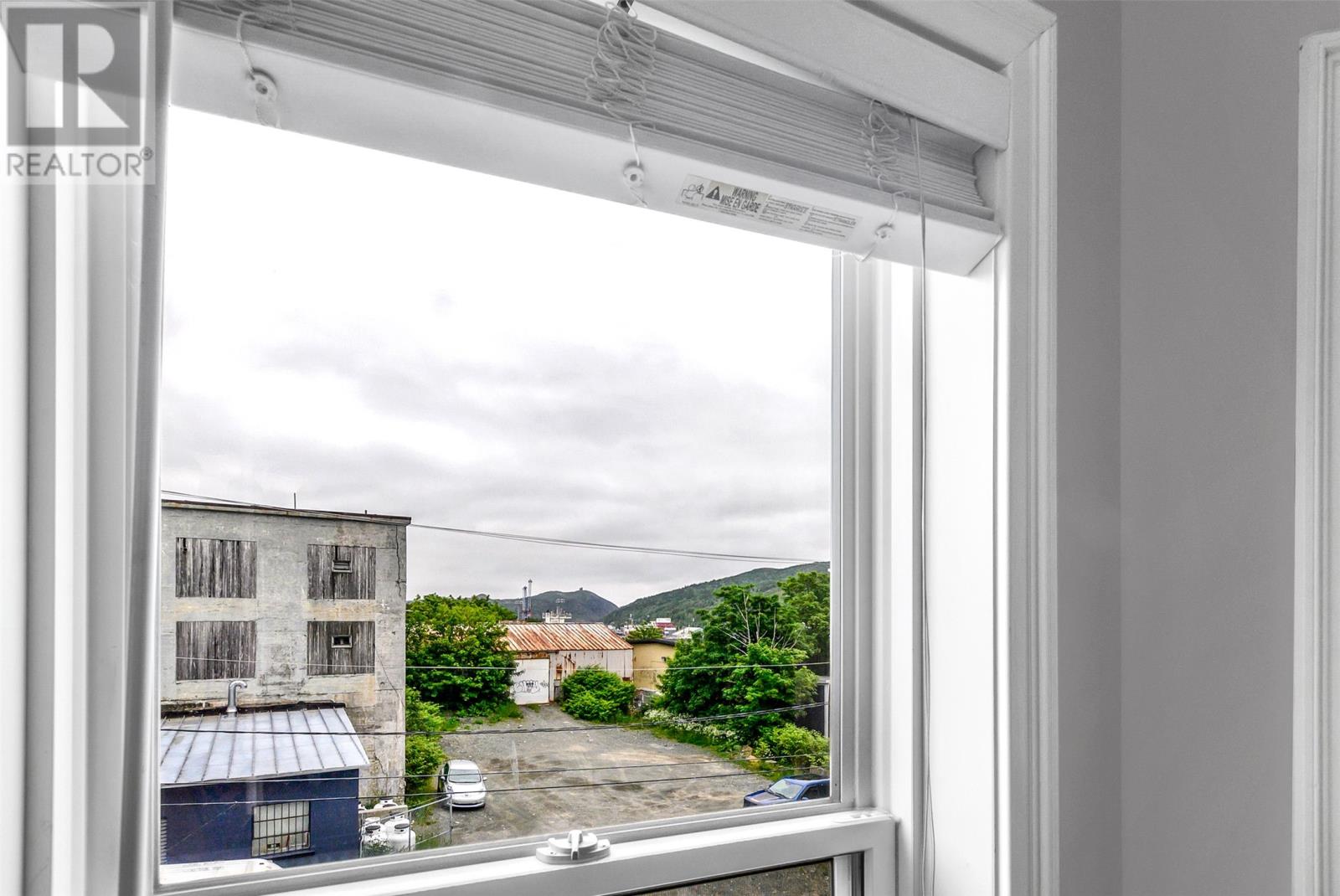 13 Brine Street - 19