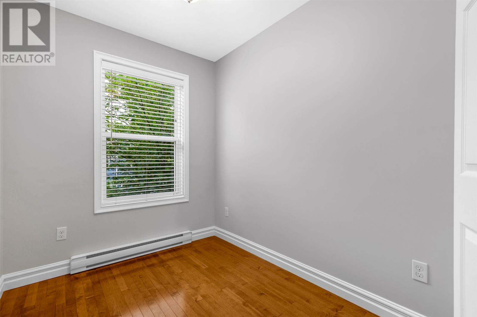 13 Brine Street - 22
