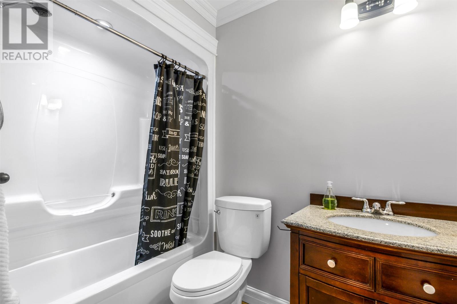 13 Brine Street - 24