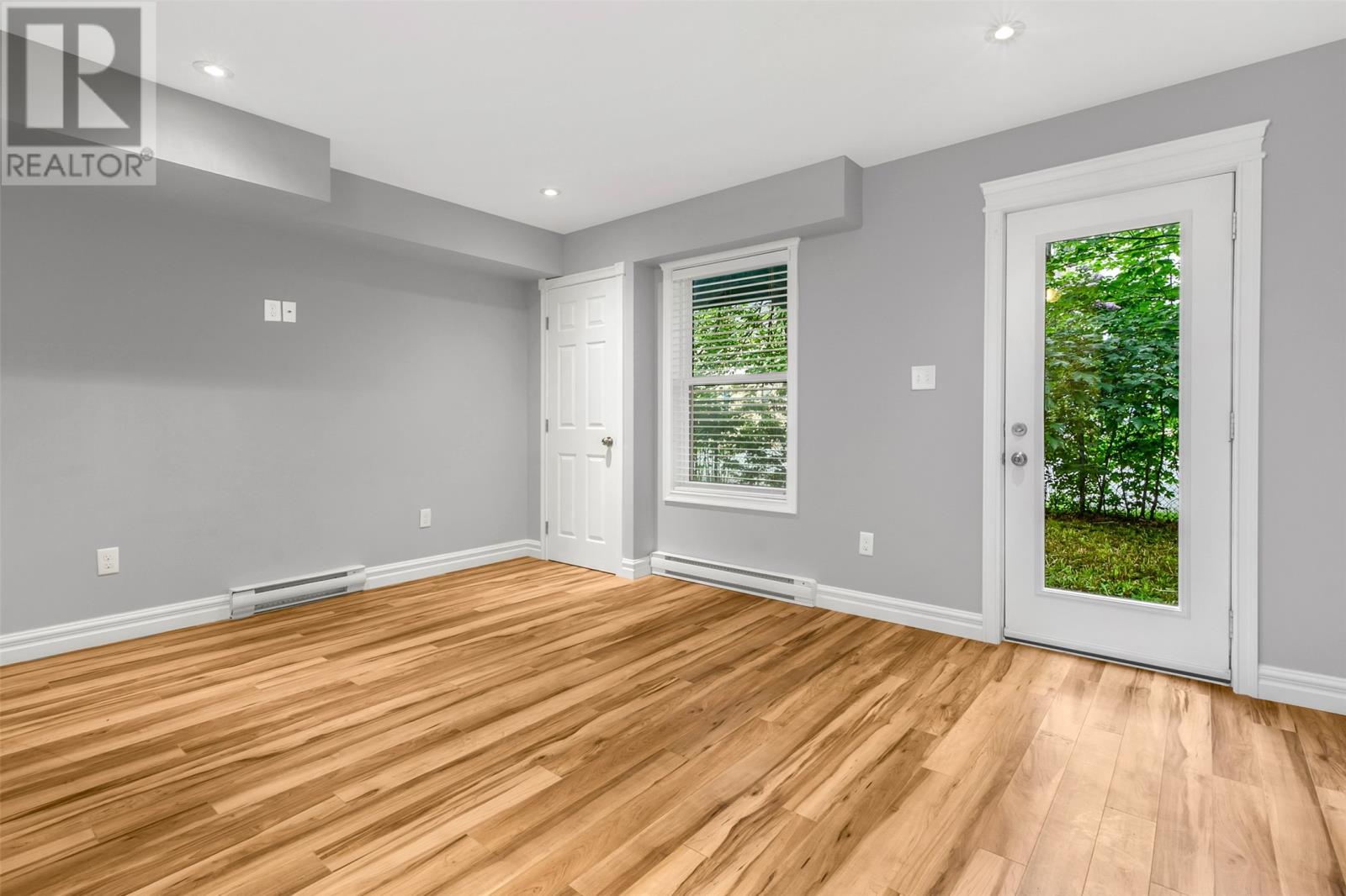 13 Brine Street - 25