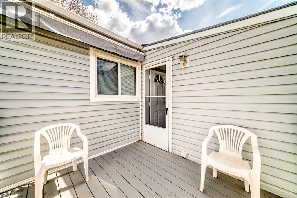 138, 99 Arbour Lake Road NW - 32