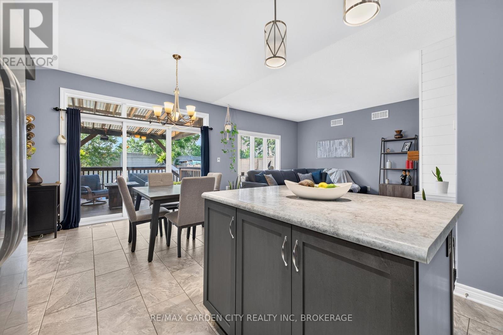 6569 FREDERICA STREET - 8