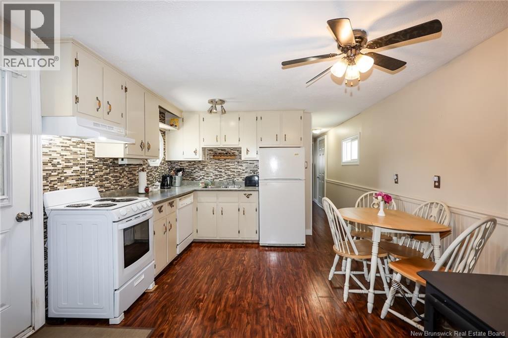 425 Kingsley Road - 11