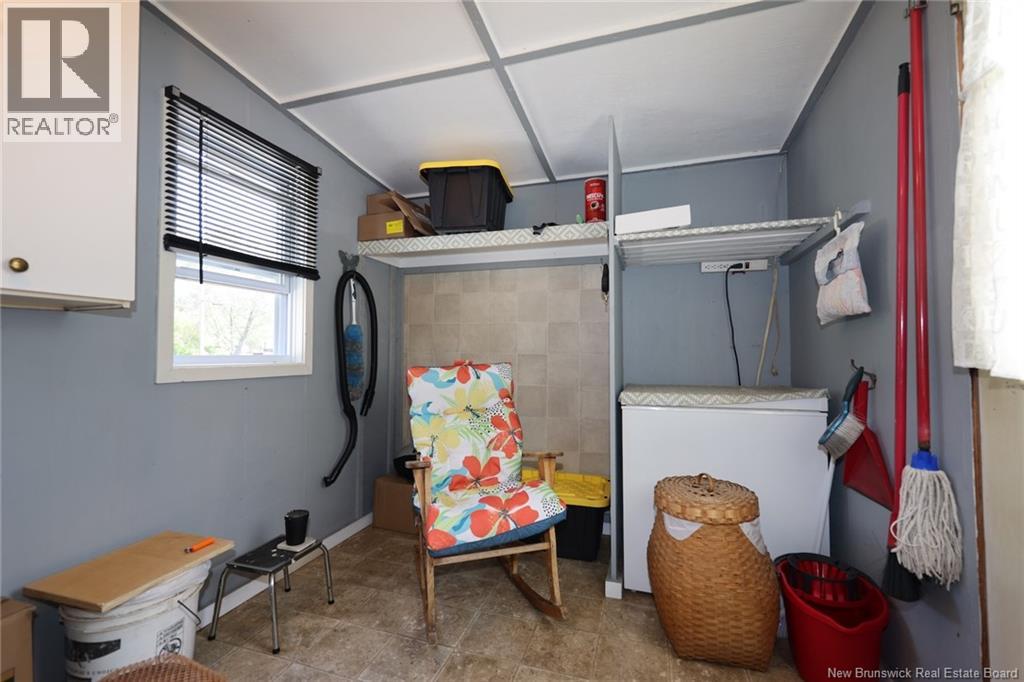 425 Kingsley Road - 18
