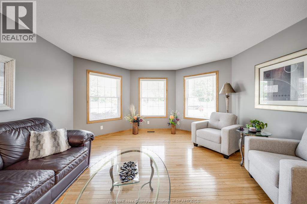 314 MENARD - 5