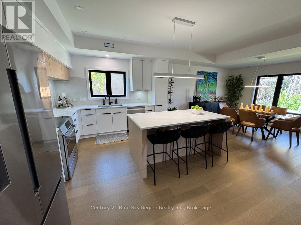 19 KATIE ANN CRESCENT - 4